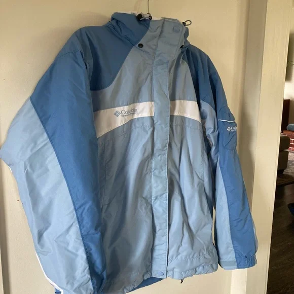 Women’s Columbia winter jacket - Picture 2 of 5